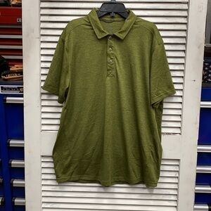 St John’s Bay Green Polo Shirt size Medium